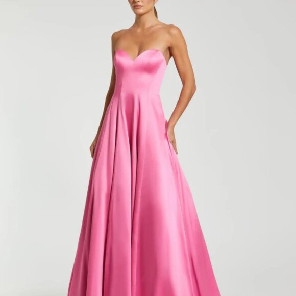 Mac Duggel Pink Strapless Satin Ballgown With Bow Details Size 0 (XS) NWOT - Picture 2 of 7